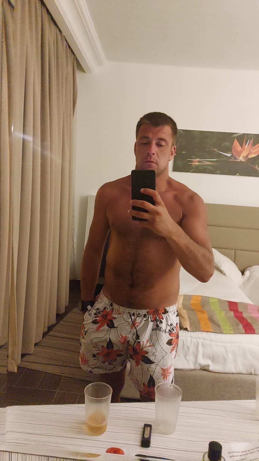 Участник VIXR777(2) ,мужчина ,35, Moscow | ИнтимЧат.РФ