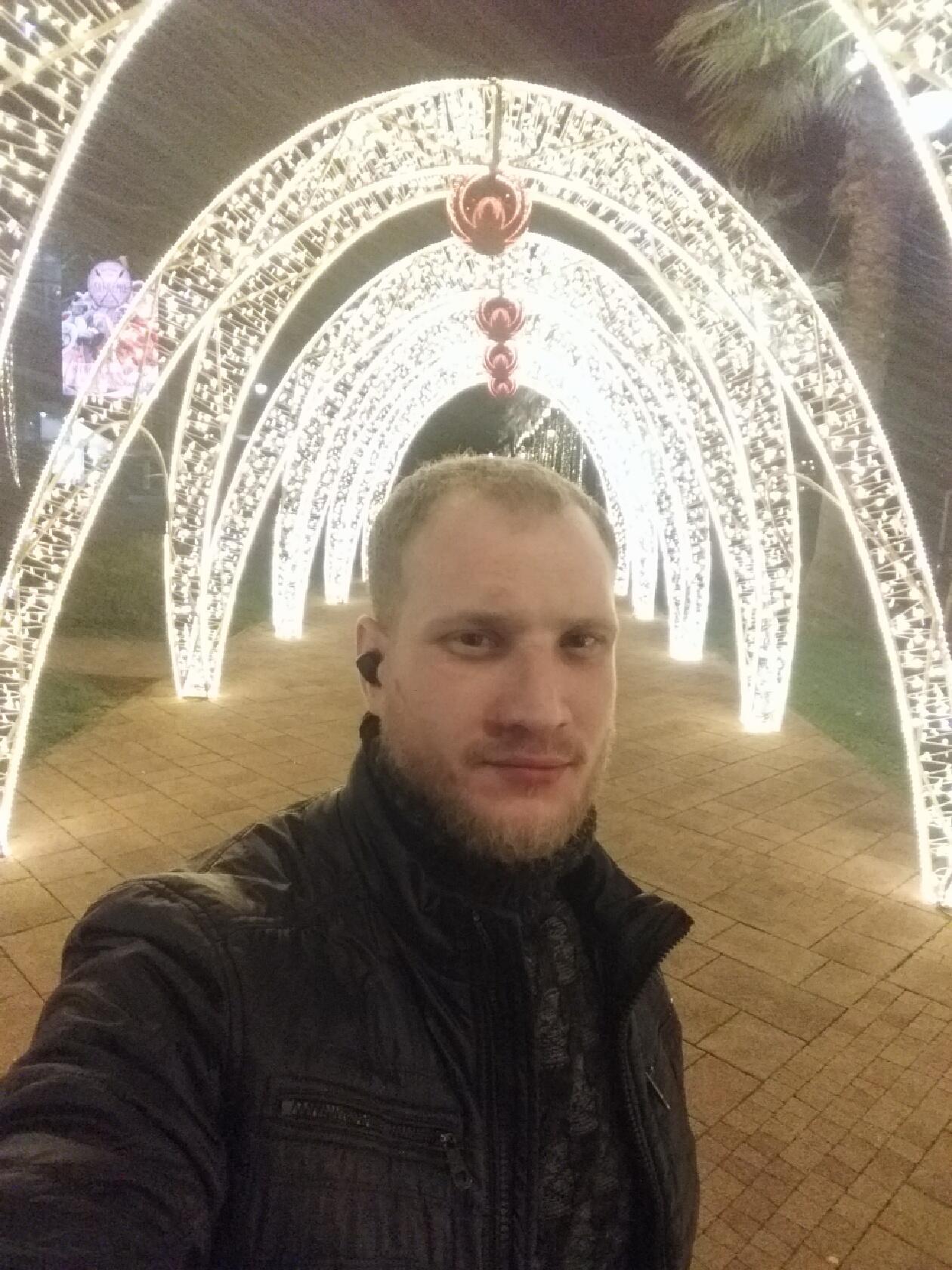 Участник SERGO(42)  ,18, Krasnodar | ИнтимЧат.РФ